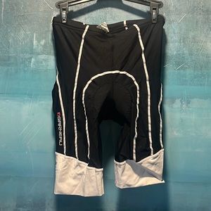 Louisgarneau cycling shorts